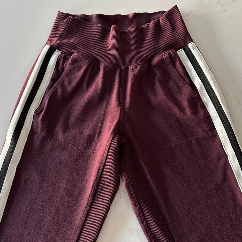 Athleta - Picture 6 of 7